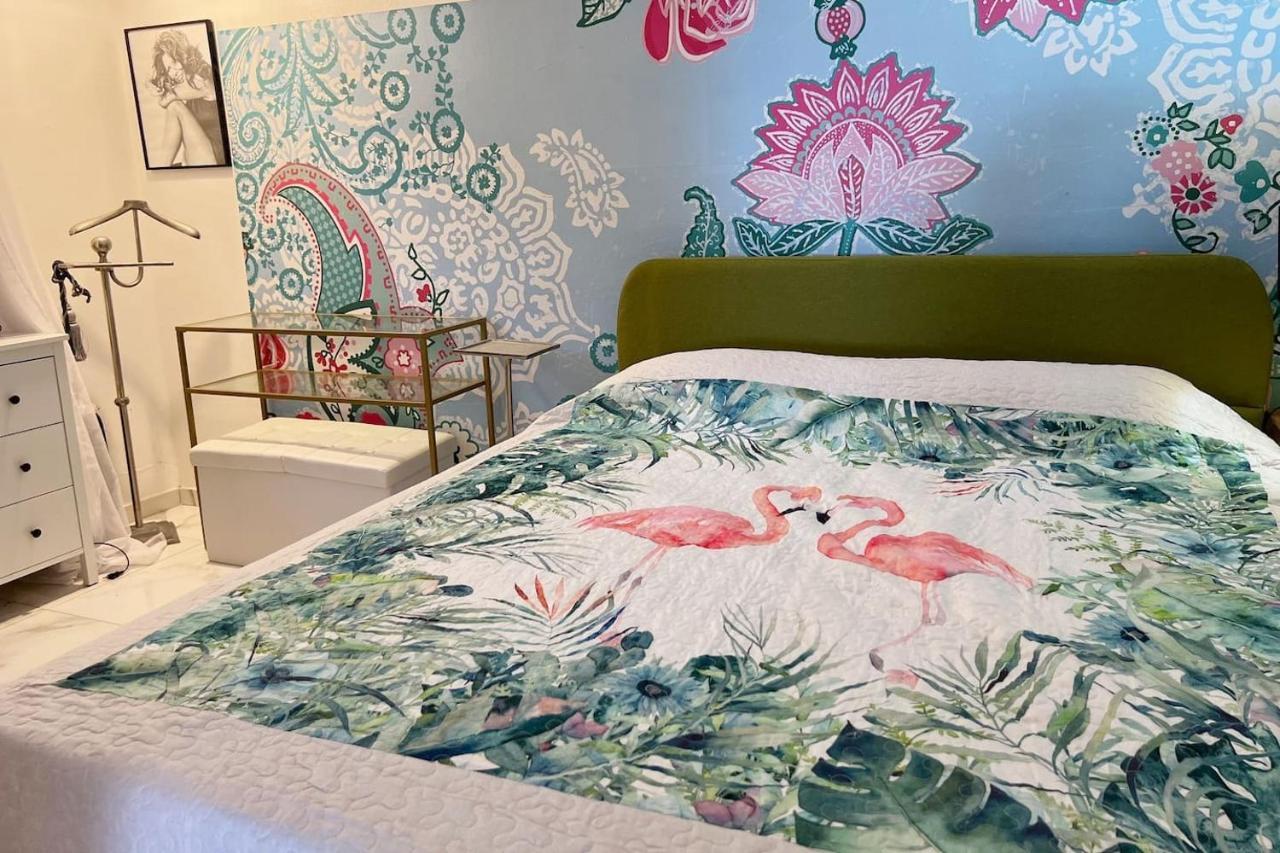Wohnung Mit Direktem Meerzugang Torvaianica Esterno foto